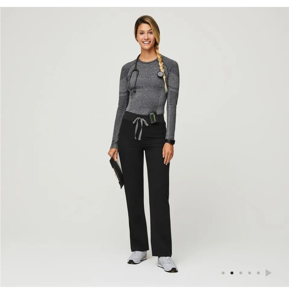 Figs Women's High Waisted Black Livingston Pants